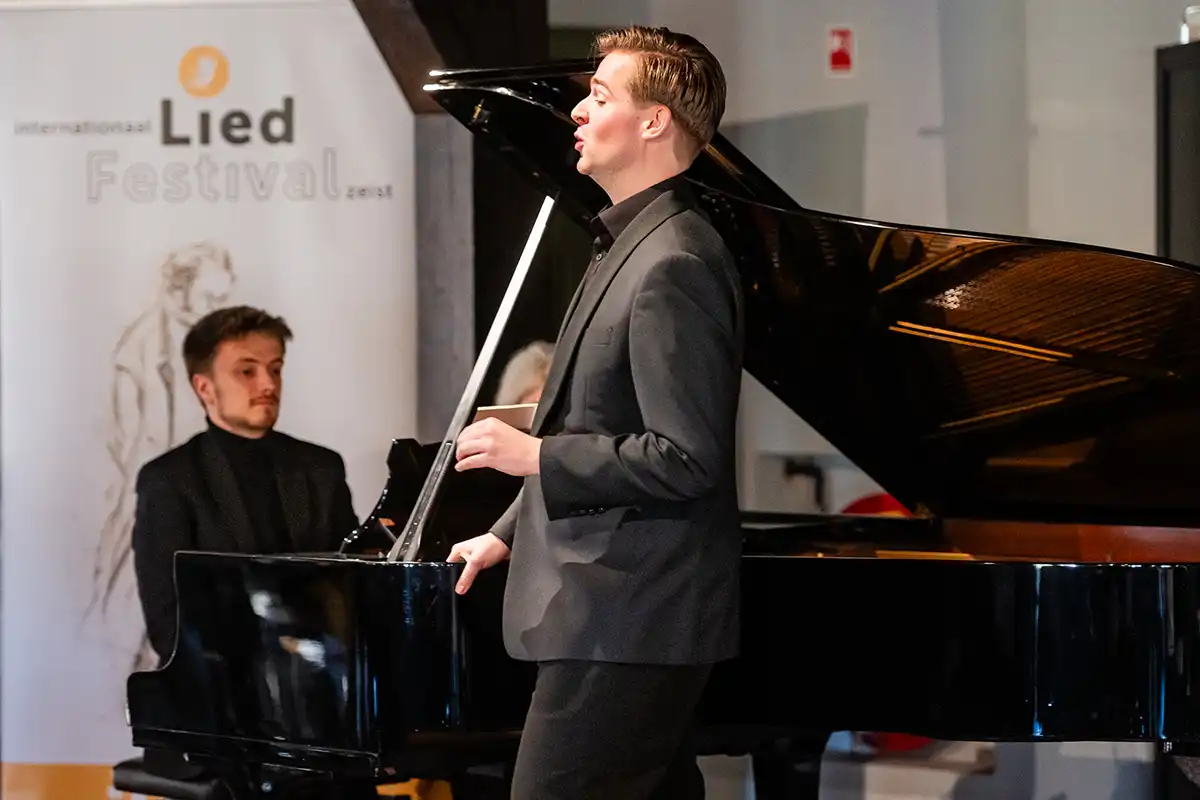 Tenor Sebastian Hill en pianist Will Harmer / © Mel Boas - Boasphoto.nl