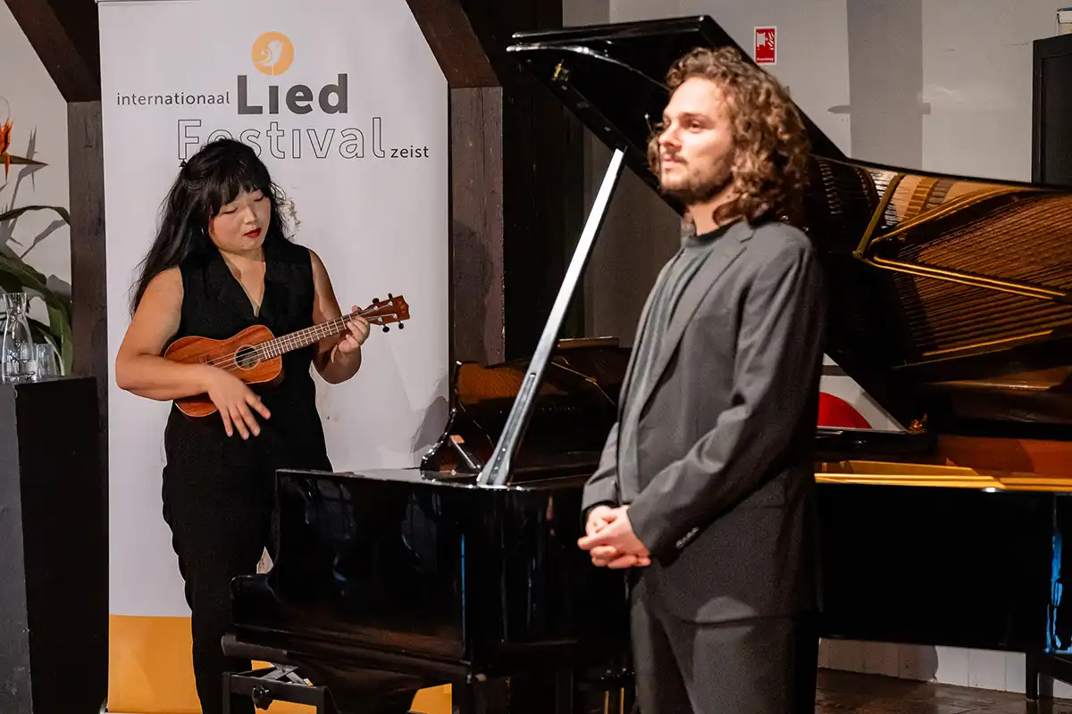 Bariton Giacomo Schmidt en pianist Jong Sun Woo / © Mel Boas - Boasphoto.nl